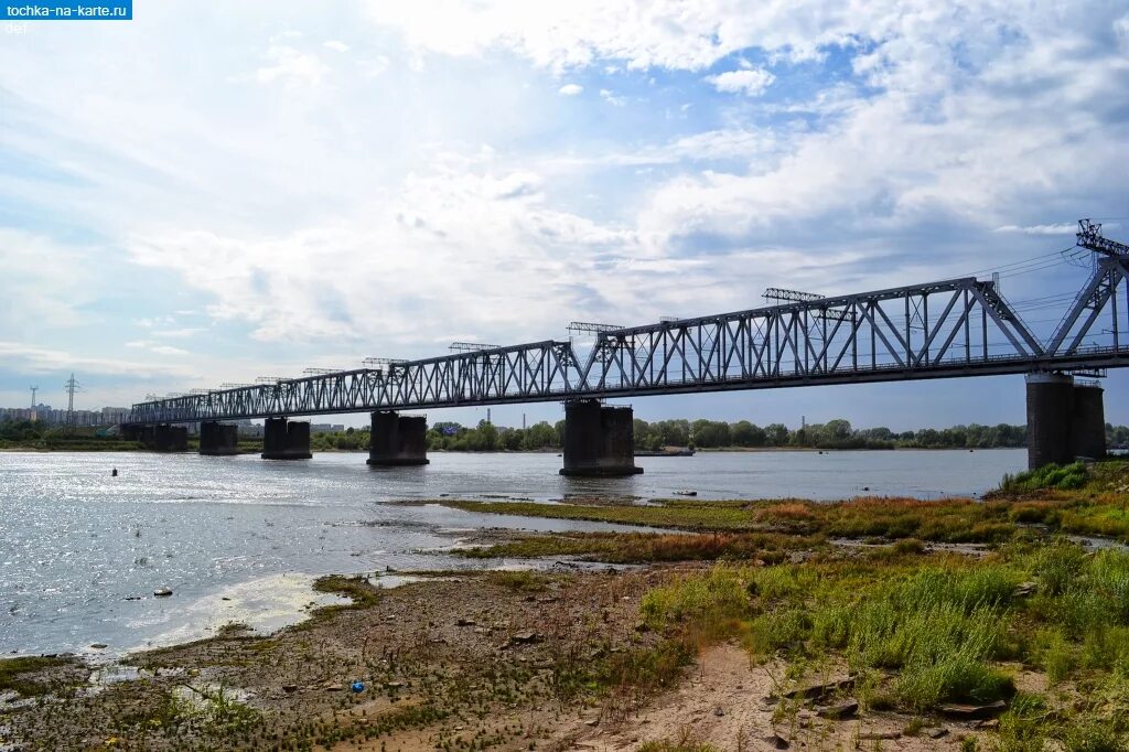 Старая обь. Железнодорожный мост через Обь. Железнодорожный мост Новосибирск. Старый Железнодорожный мост Новосибирск. ЖД мост через Обь.