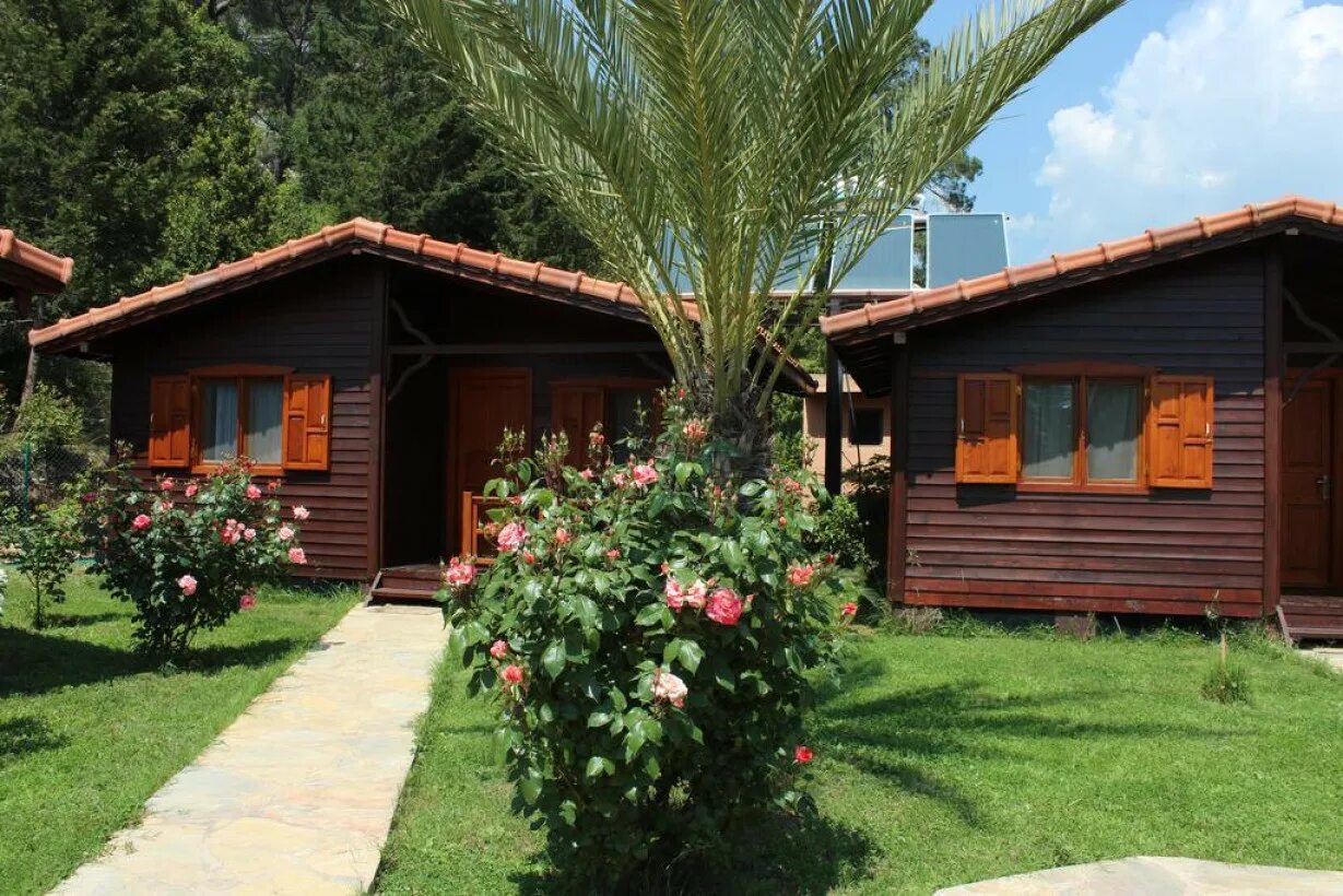 Канада отель чирали. Чиралы отели. Kimera lounge boutique чиралы. Cirali hera hotel. Чиралы.