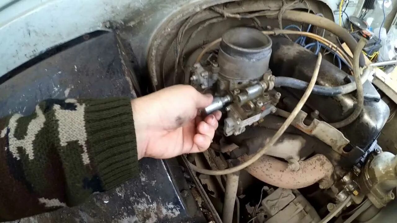 Карбюратор 151 на 402 двигатель. Регулировка карбюратора 402. Регулировка карбюратора 402. Карбюратор на змз 402 к 151. Карбюратор к 151 газ газель.