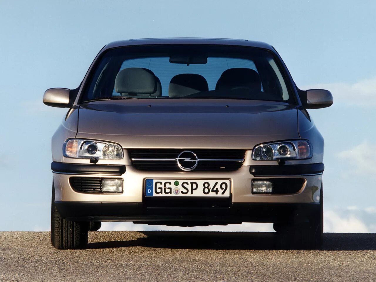 Машина омега б. Opel Omega b 1994-1999. Opel Omega b. Opel Omega b2. Opel Omega b 1994.