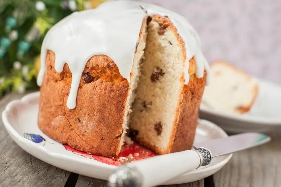 Рецепт приготовления кулича с изюмом