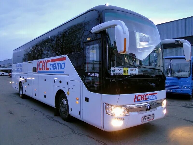 Автобус спб русса. Tallinn-peterburg автобус. yutong санкт-петербург. скс авто автобусы. автобус таллинн-питер.