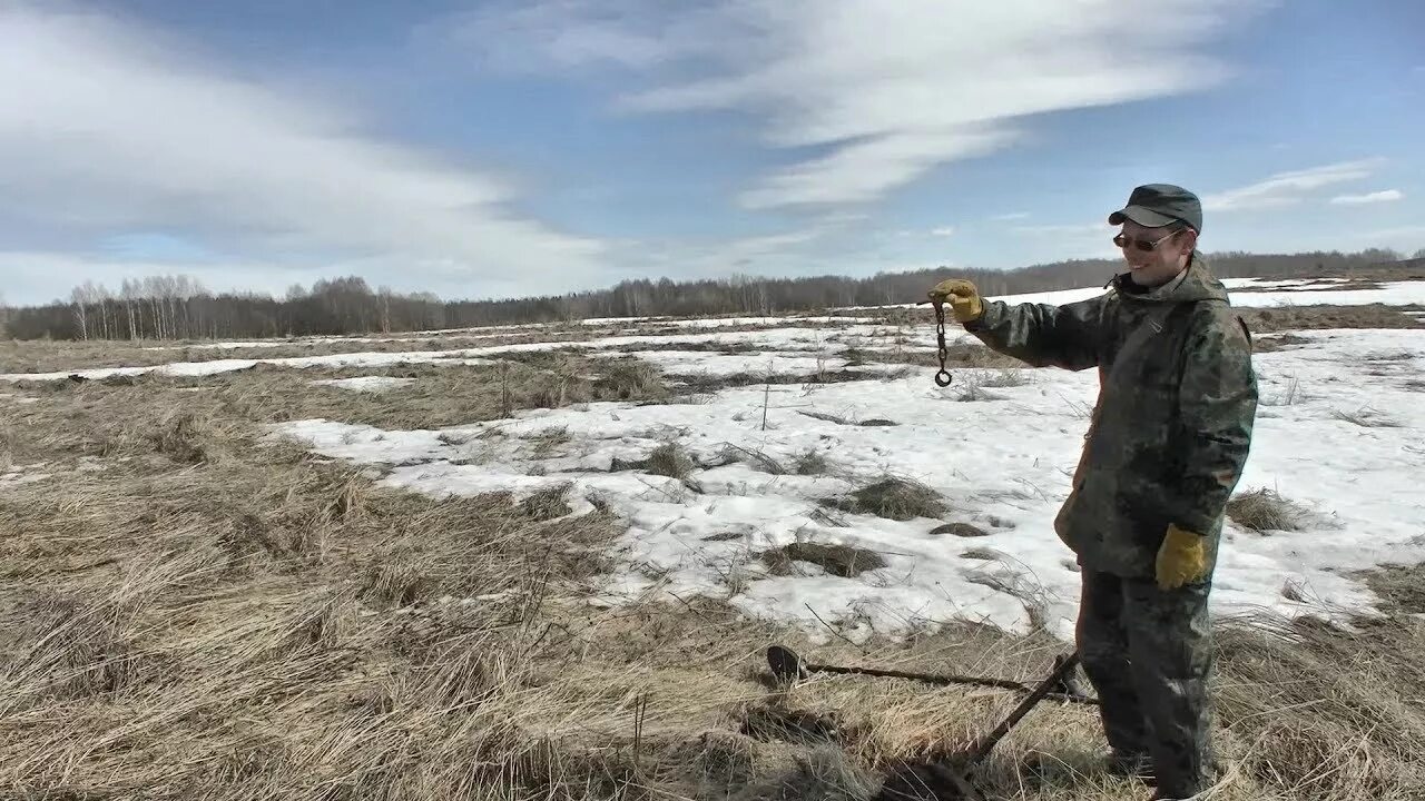 Уральские бродни последние выпуски. Уральские бродни на ютубе. Уральские бродни рыбалка на озере. Уральские бродни последние выпуски. Уральские бродни последние выпуски.