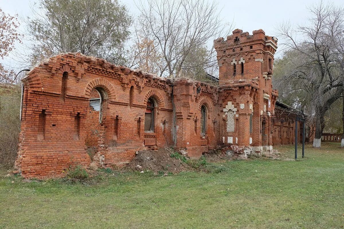 Спасское самарская область. Усадьба Самариных Самарская область. Приволжский район усадьба Самариных. Село Приволжье Самарская область. Самарская область Приволжский район село Приволжье.