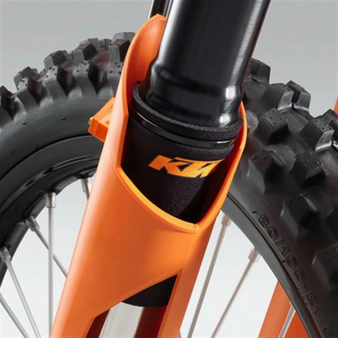 Защита перьев на zuum mx sport 78. Вилка ктм эндуро. Защита перьев эндуро. Защита перьев эндуро. Защита перьев вилки мотоцикла.