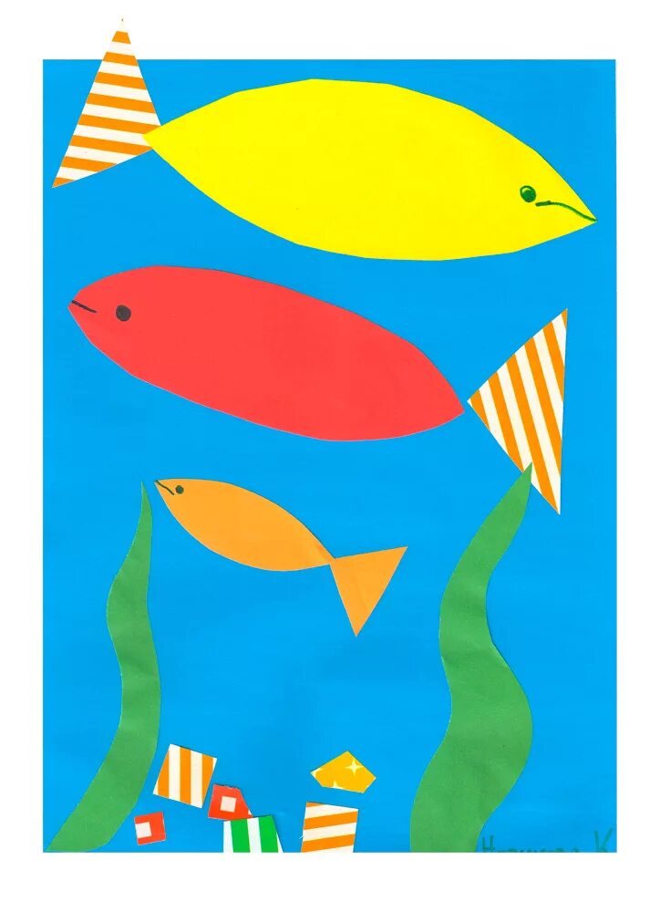 Аппликация рыбка старшая группа. Аппликация рыбка в средней группе. Аппликация. Сюжетная аппликация. Аппликация рыбки в аквариуме.