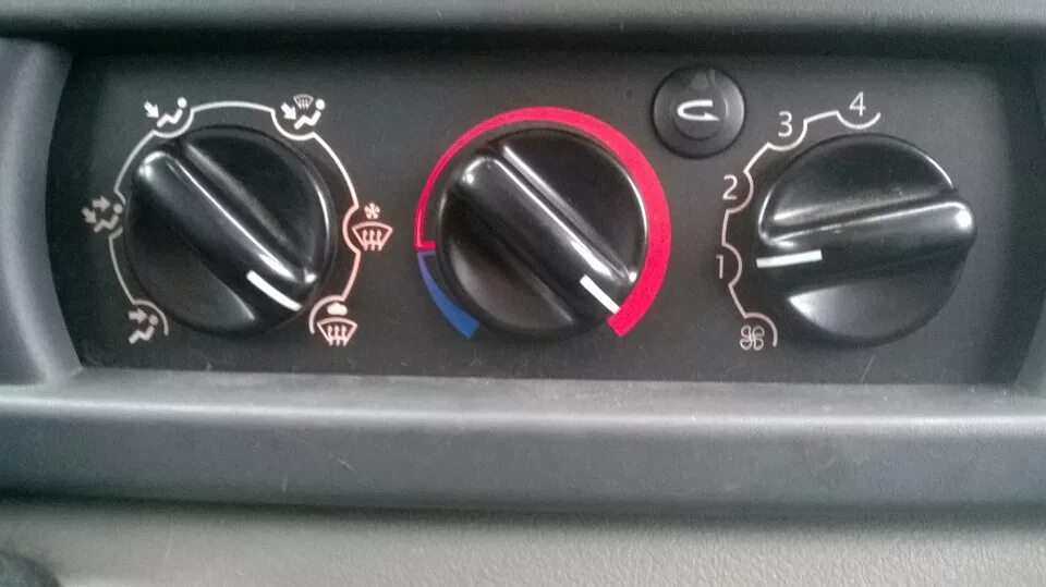 Лампы подсветки отопителя печки. - Hyundai Getz, 1,1 л, 2007 года своими руками 