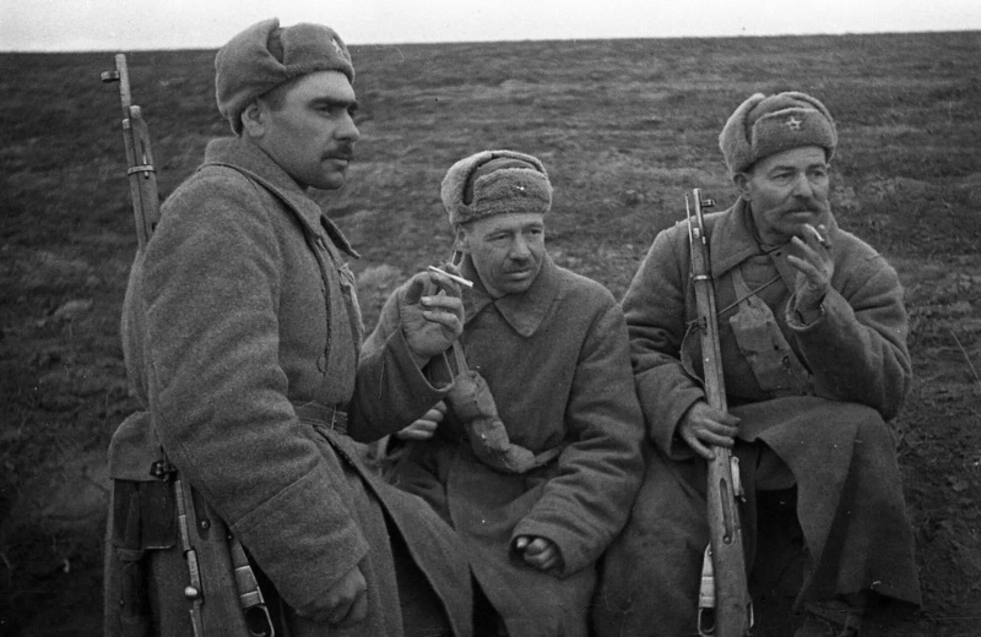 Солдаты РККА ВОВ. Боец красной армии 1941. Боец красной армии 1944. Солдаты РККА 1944