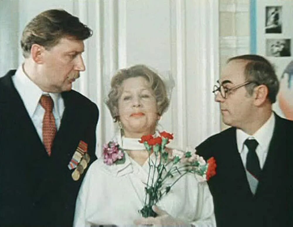 Кадр из покровских ворот Покровские ворота (1982) кадры из фильма советские фильмы Кино-Театр.Ру