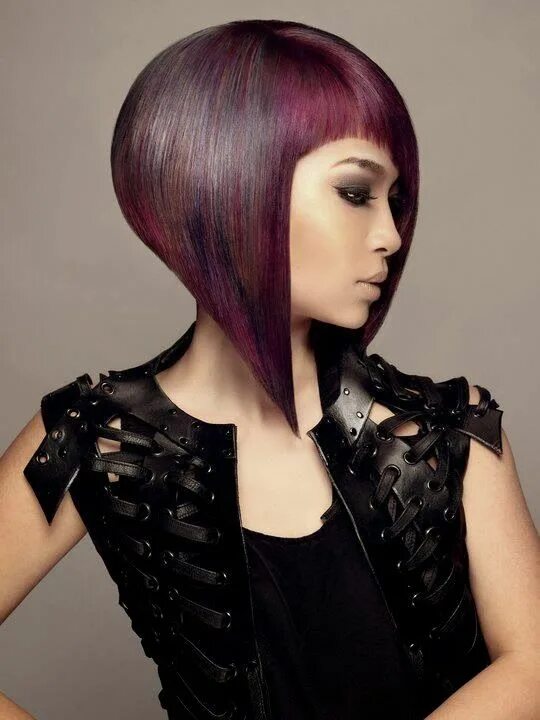 Каре паж сессон. Креативные стрижки. Креативное окрашивание челки. Креативное каре на средние волосы. Боб 2022.