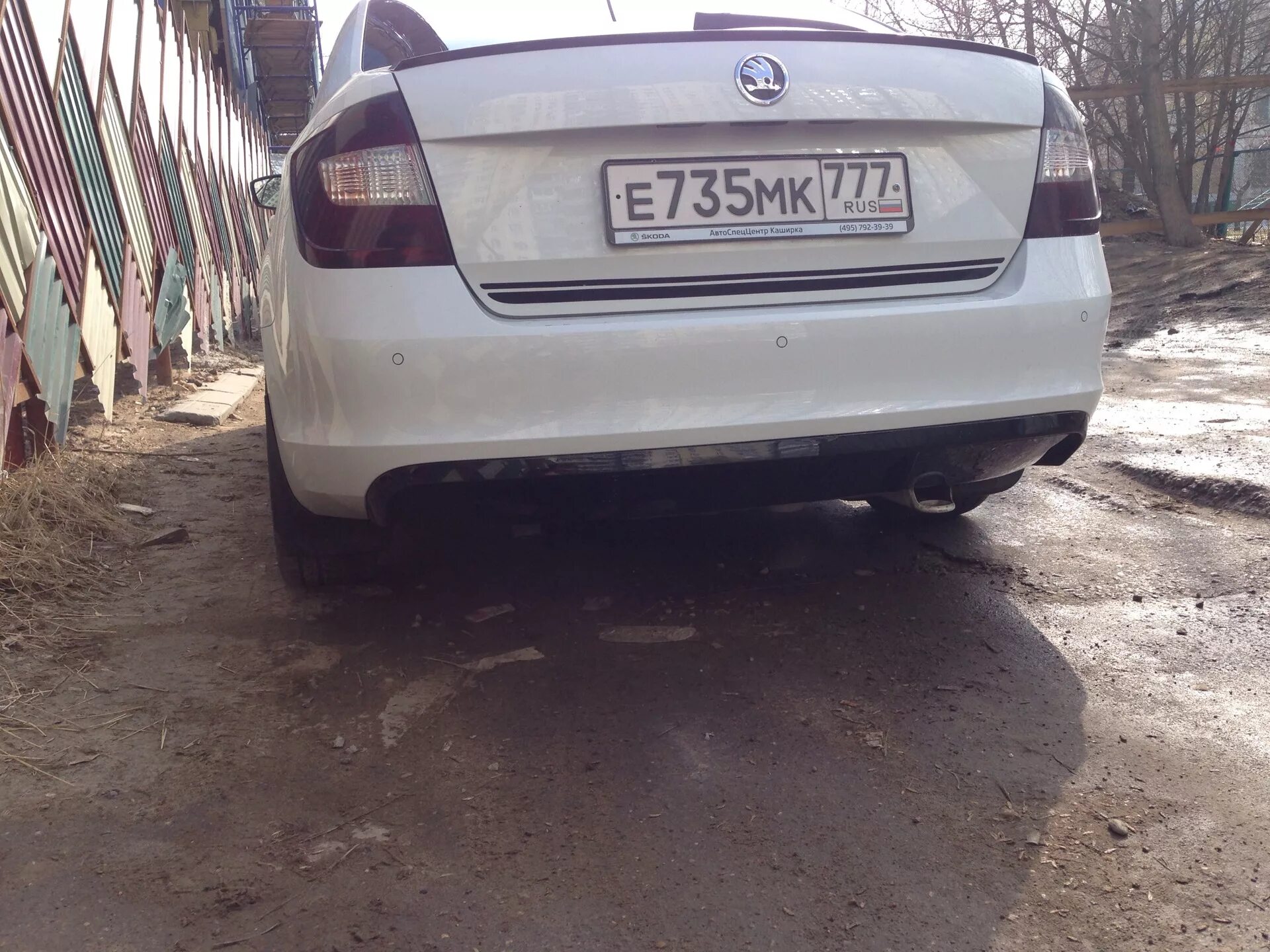 Диффузор шкода рапид. Диффузор заднего бампера рапид. диффузор на skoda rapid drive2. skoda rapid диффузор заднего бампера. диффузор рапид 2025.
