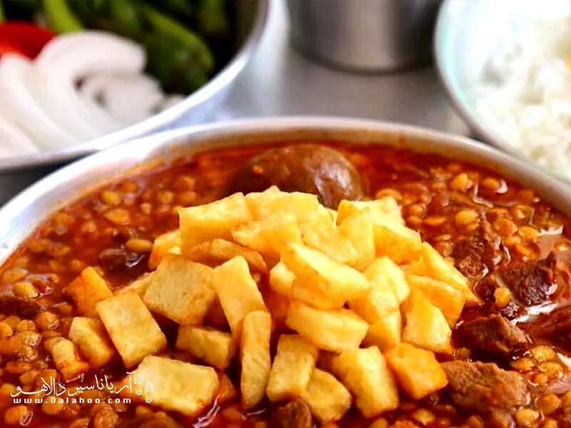 казан котлеты по азербайджански. традиционные блюда на песах. курица в ореховом соусе. кушанье 4 букв. четвертое блюдо.