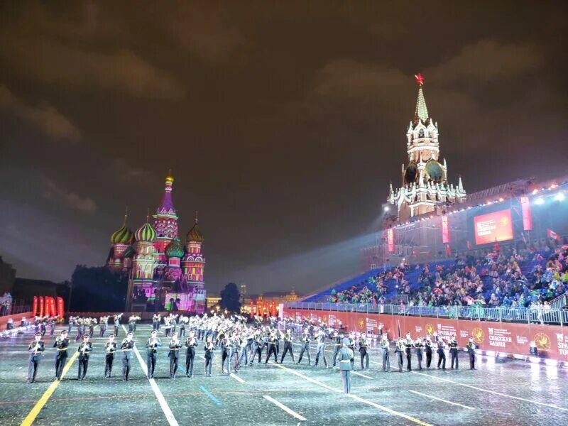 Песня спасская башня. Стихотворение о москве. Спасская башня кремля. Спасская башня 2022. Песня спасская башня.