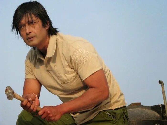 Раджешем хамалом. Раджеш гамаль. Rajesh hamal. Раджеш хамал актер. Раджеш хамал дети.