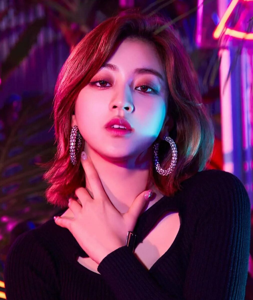 Twise. Twice Jihyo. Пак Чжихё twice. Чжихё twice 2021. Твайс Чжихе 2020.