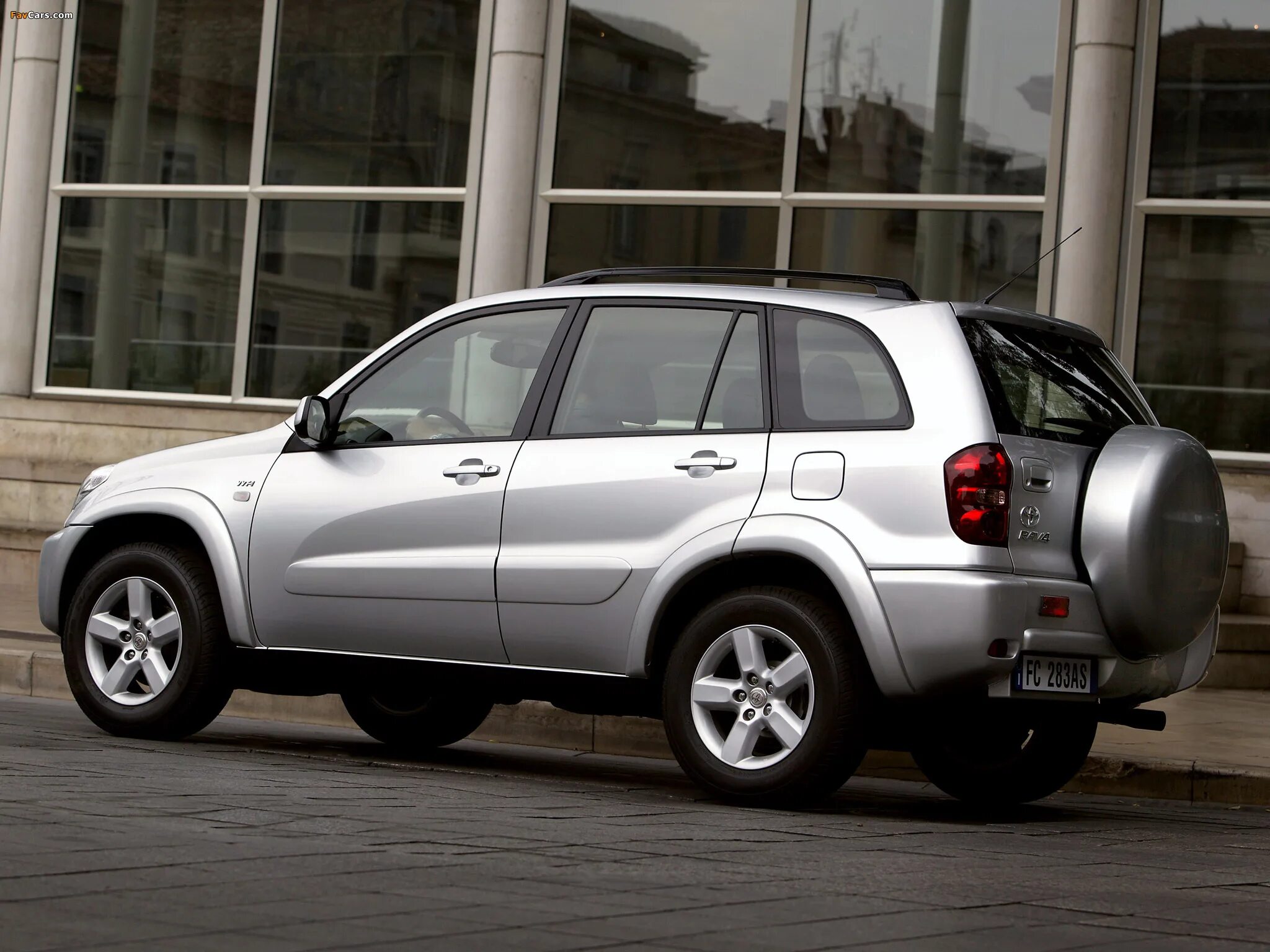 рав 4 2 поколение 2. рав 4 2 поколения фото. Toyota rav 4 ii. Toyota rav 4 ii. Toyota rav 4 2003 2.