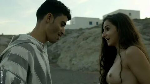 Alba Flores Nude.