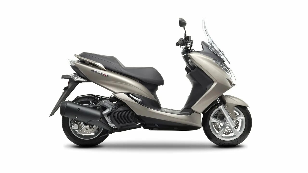 Yamaha grand majesty 400. Yamaha majesty 125 2011. Ямаха маджестик 400 кубов. Скутер ямаха 250. Majesty скутер.