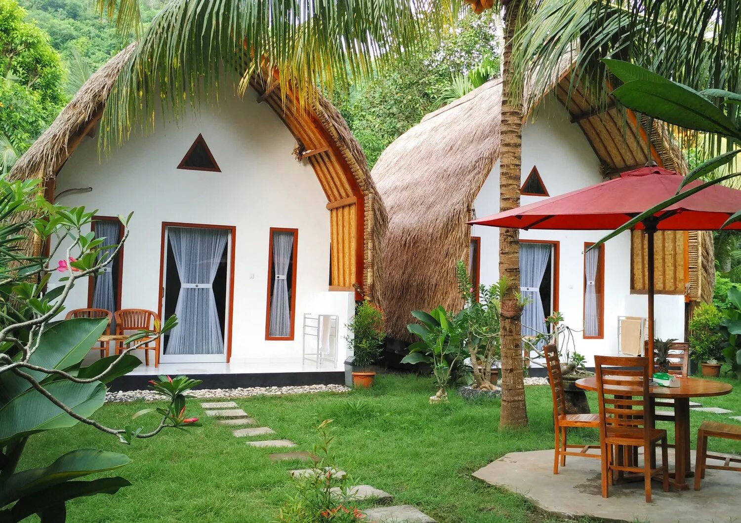 Бунгало науру. Бунгало каролинские острова. Coco bodu hithi. Бунгало на бали. Гавайи бунгало.