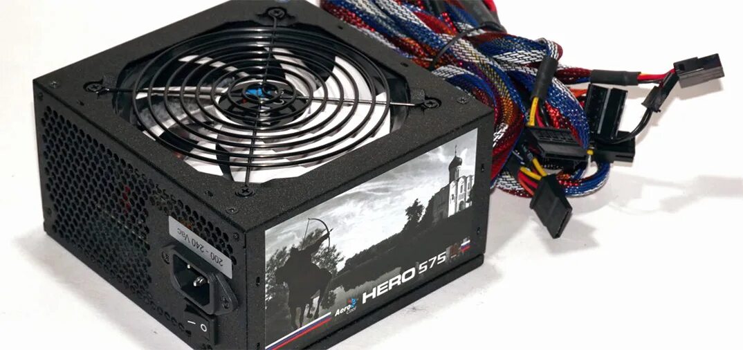 Обзор блока питания aerocool