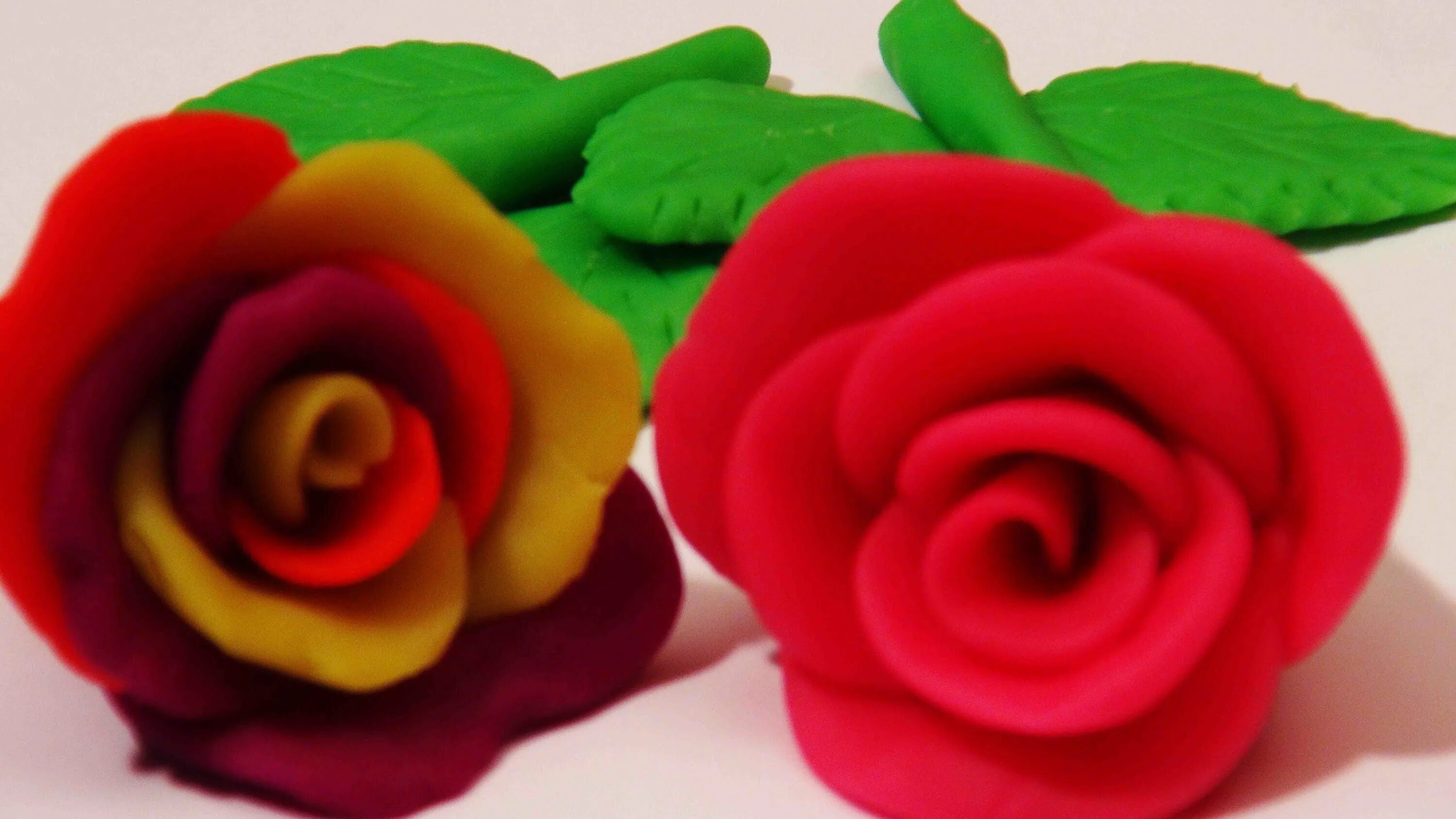 Цветочки из воздушного пластилина. Цветы из пластилина. Лепка цветы. Поделки из пластилина цветы. Розочка из пластилина.