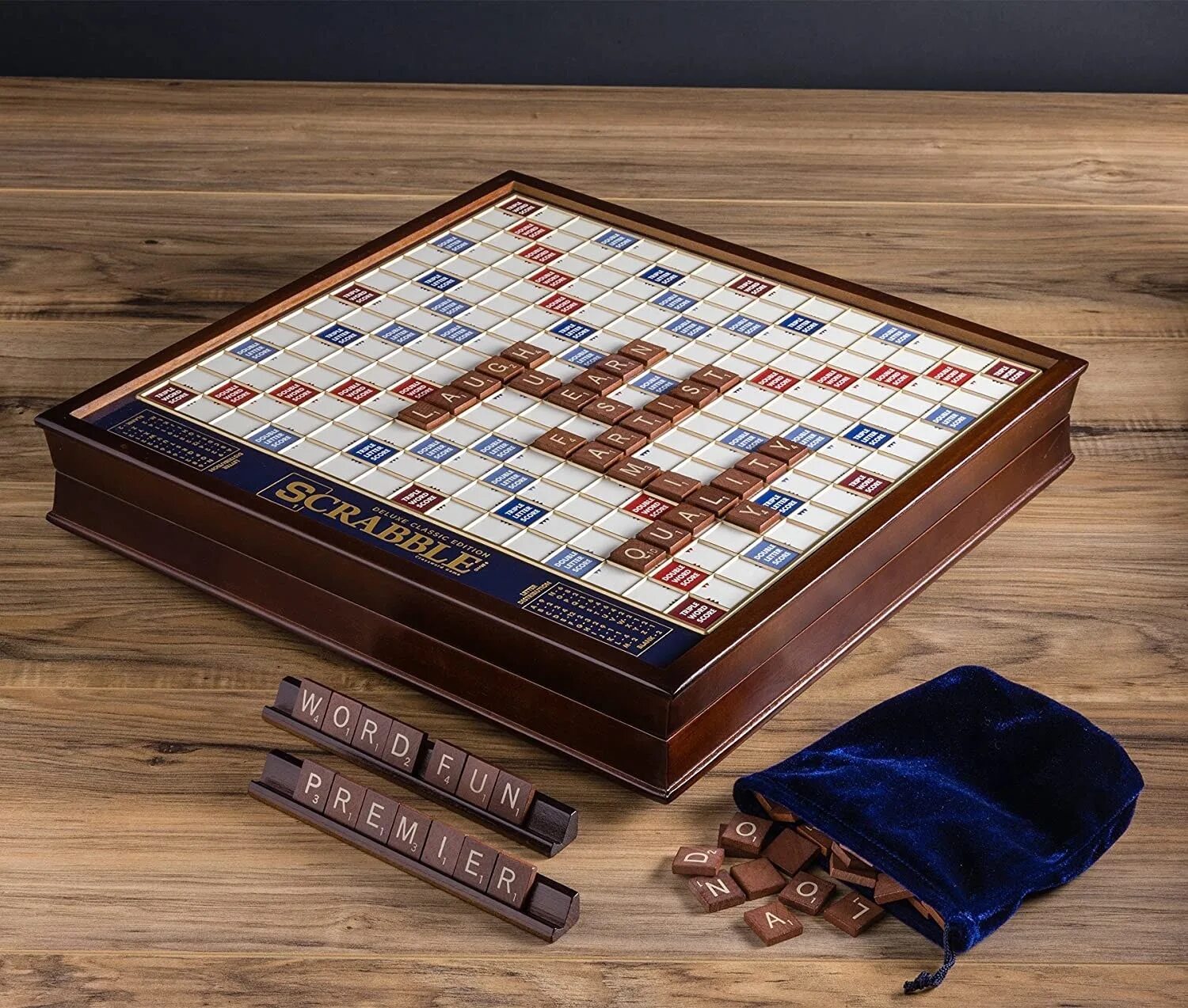 Скрабл игра. Скрабл делюкс. эрудит скрабл. scrabble настольная игра. игра скрэббл на русском.