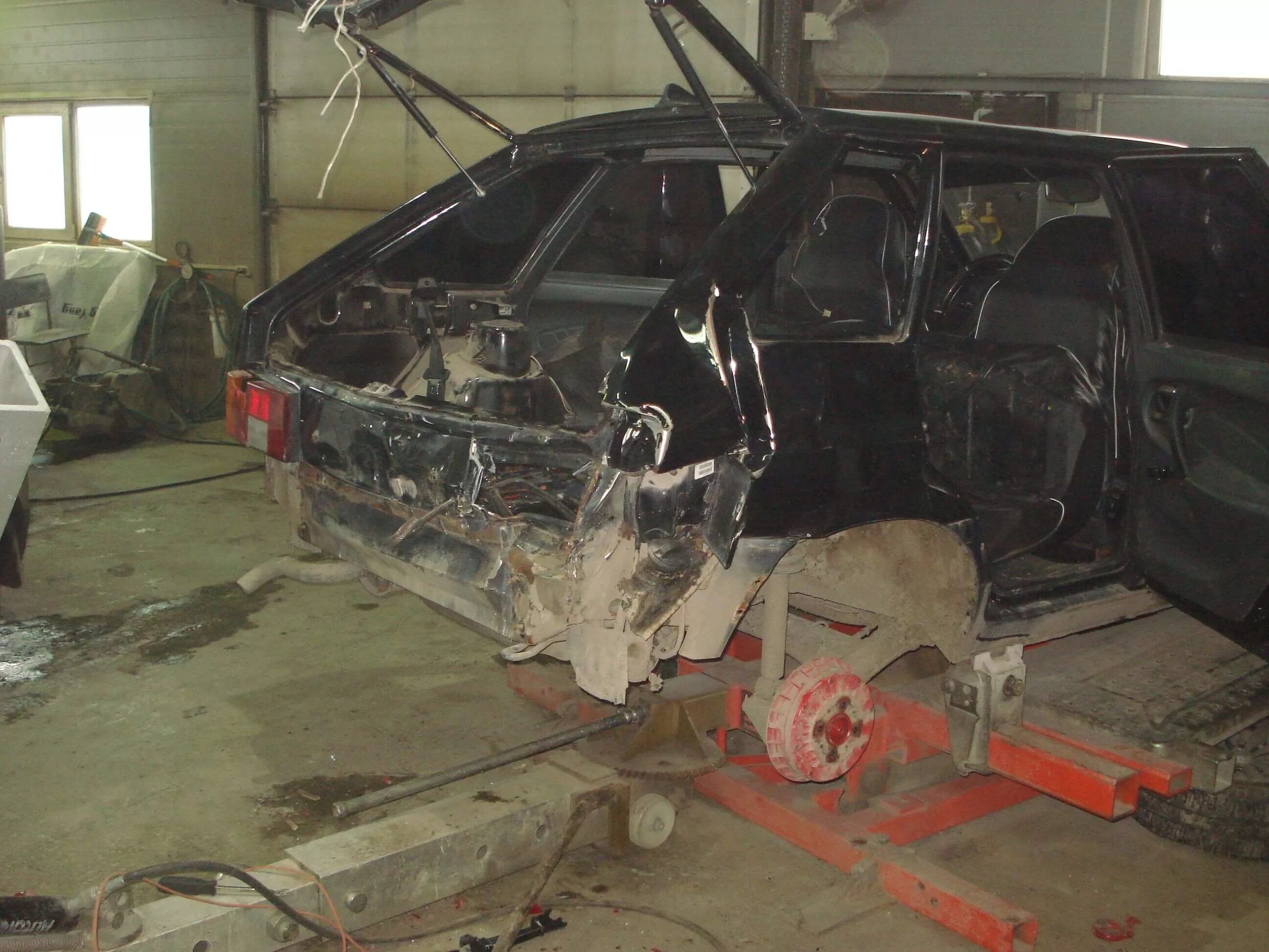 ваз 2114 распил. ремонт кузова ваз 2114. кузов ваз 2114. замена кузова 2114. ремонт кузова ваз 2114.