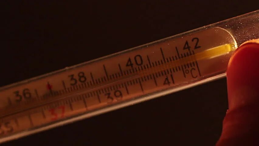 Температура тела градусник. Градусник с температурой 40. Градусник температура 41. 40 градусов у человека. 5.