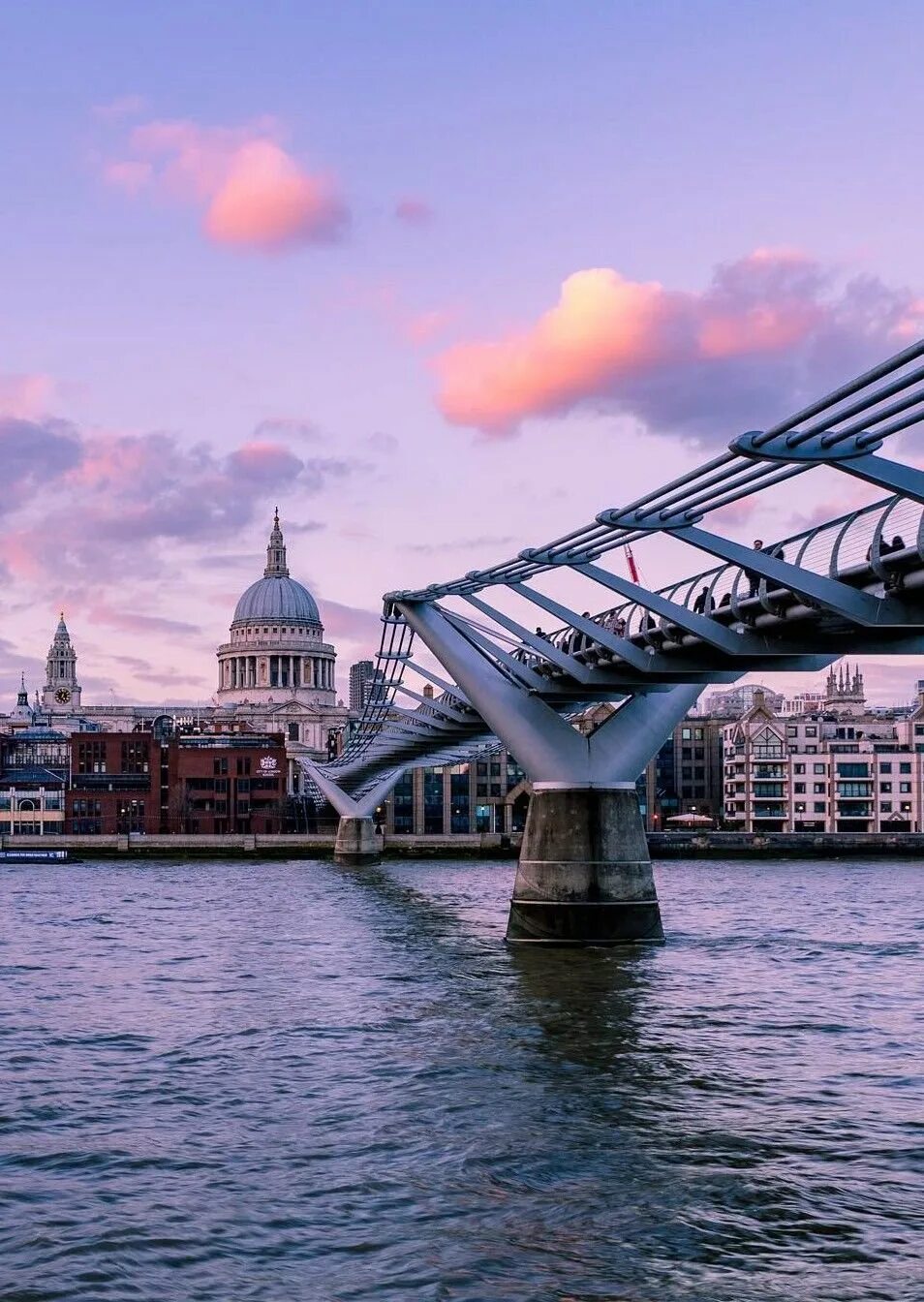 Швеция стокгольм. Стокгольм столица швеции достопримечательности. Хельсинки лондон. Лондон астана. Швеция столица стокгольм.