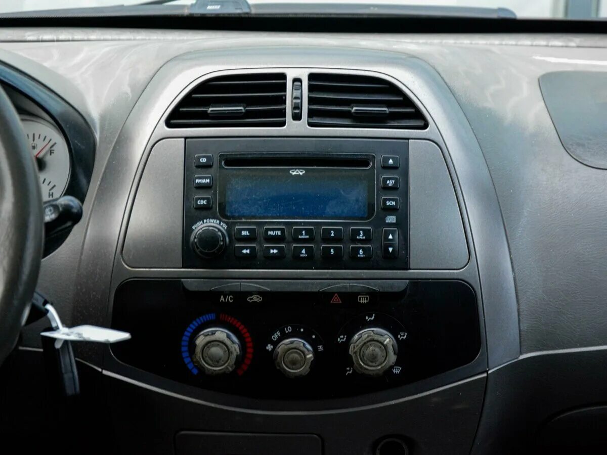 Бортовой компьютер тигго. Магнитола chery tiggo t11. чери тиго 2012. чери тигго 13 год штатные колонки. черри тигго 2012.