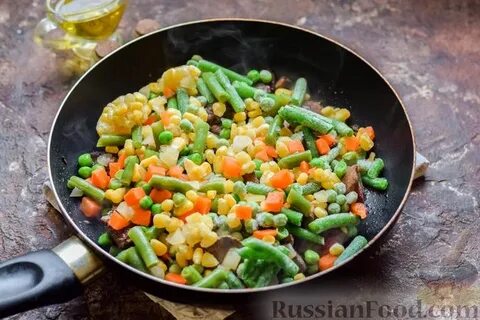 Вкусно приготовить замороженные овощи на сковороде