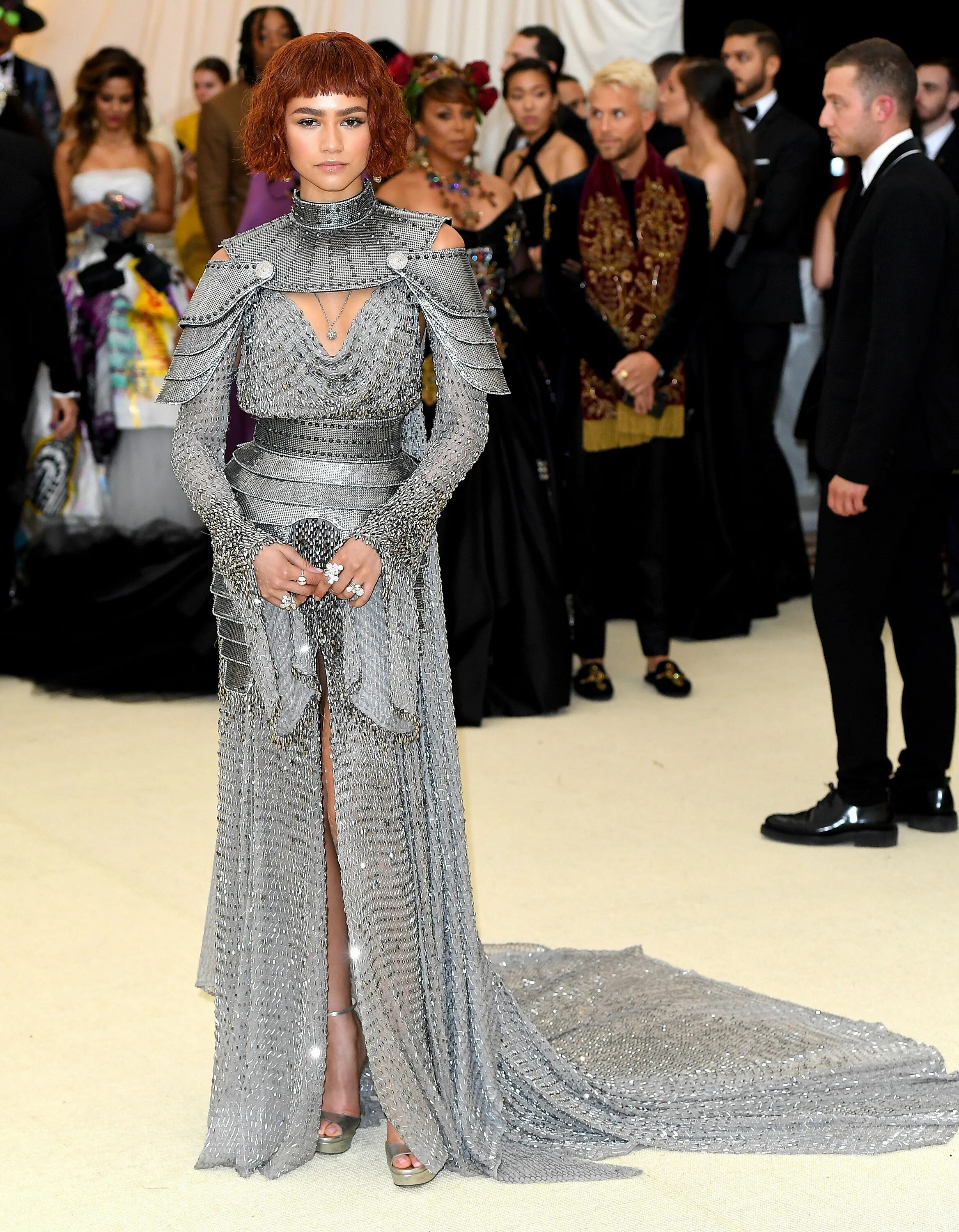 Мета 2018. Зендая мет гала 2018. met gala 2018 зендая. зендея образ 2018 мет гала.