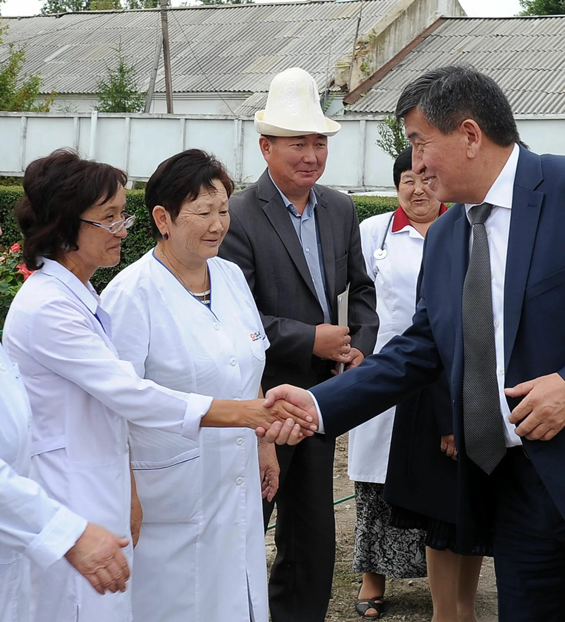 День медика в кыргызстане. День медика в кыргызстане. Медицина кыргызстана. Эмблема медицины кыргызстан. День медицинского работника в 2024.