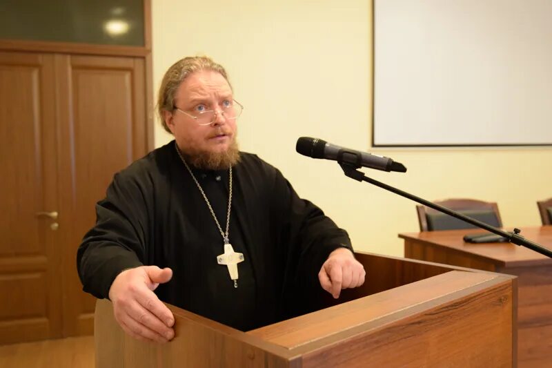 Протоиерей феодор. Фёдор бородин протоиерей. Фёдор бородин протоиерей. Феодор андрощук фролово. Священник феодор лукьянов.