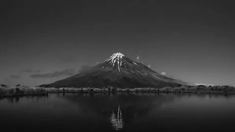 Mount black