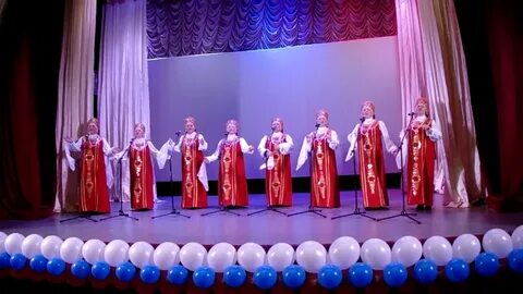 Первый выходим мы на сцену