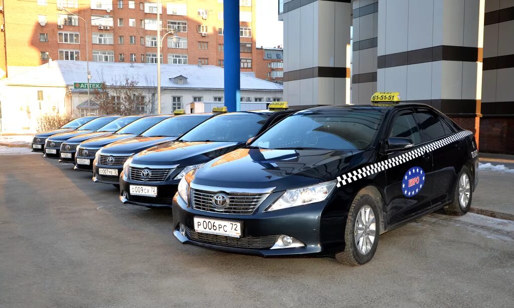 Яндекс такси. Яндекс такси бизнес класс. Такси бизнес класса. Яндекс такси майбах. Такси.