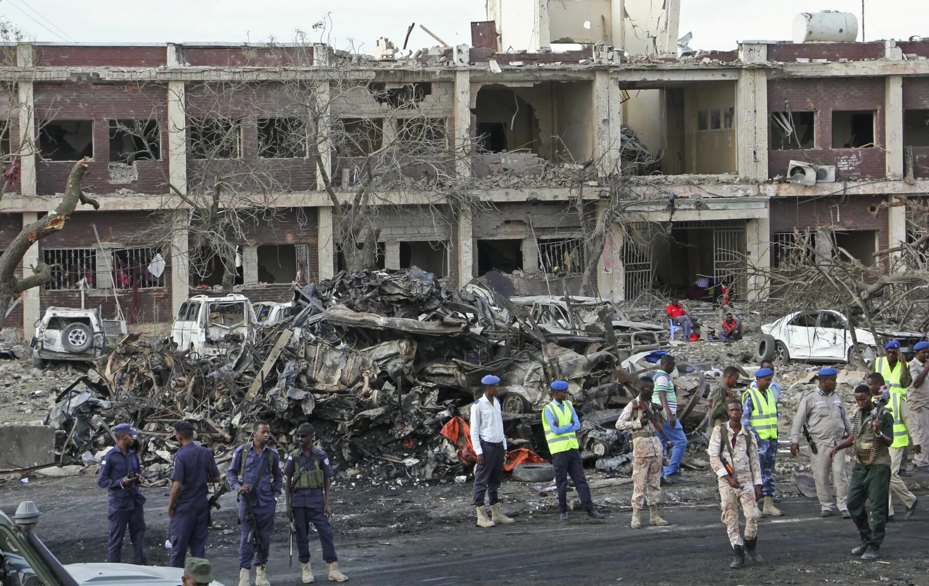 Могадишо столица Сомали. Теракт в Оклахома-Сити 1995. Теракт в могадишо отель