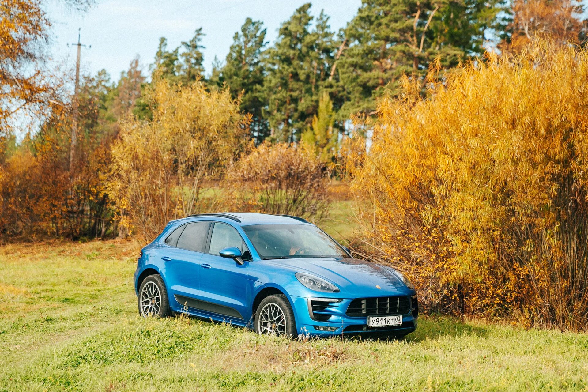 Porsche Macan drive2. Река Макан. БМВ Макана. Макан и Сосновый Бор. Цвета осень макан