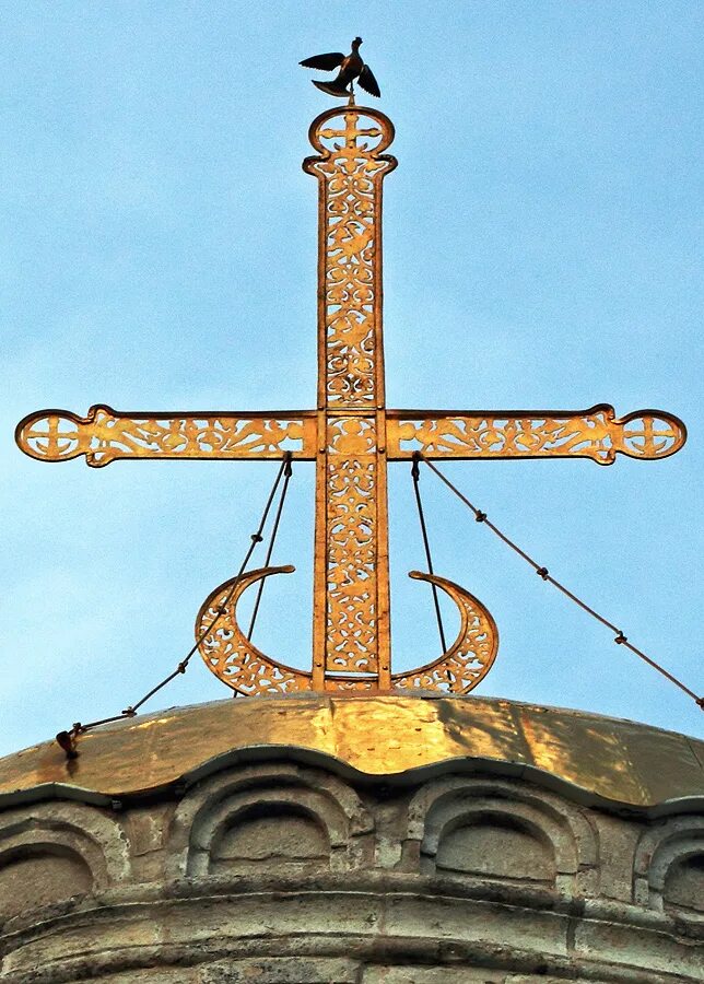 Дмитриевский храм владимир крест. Крест успенского собора. Дмитриевский собор во владимире купол. Дмитриевский собор купол. Храм христа спасителя кре ты.