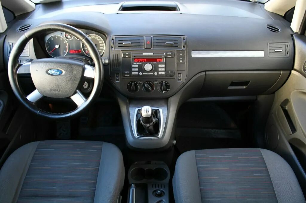 Форд c max 2006 салон. Ford c max 2018 салон. Форд с макс 2010 салон. C max салон. Ford focus c max 2010 салон.