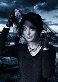 Helen george