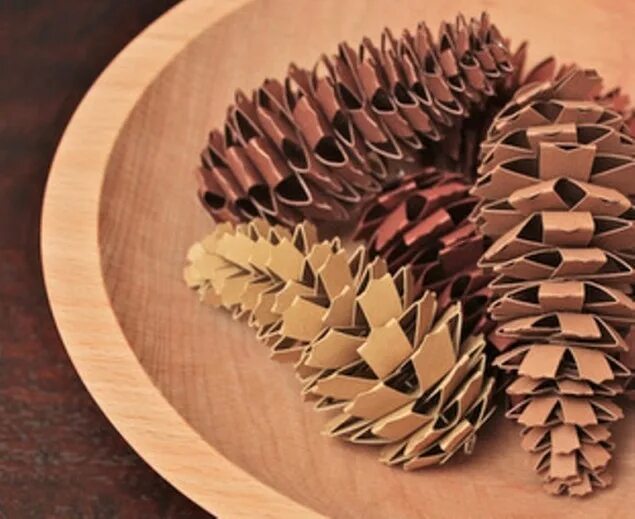 Шишки мультяшные. Трафарет шишки. Вырезать шишку. Раздаточный материал шишки. Стилизованная шишка.