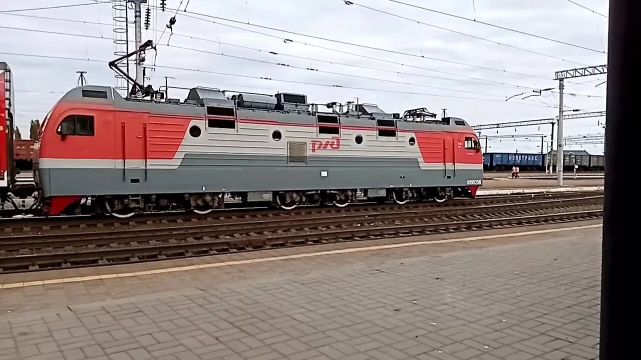 Маршрут поезда 036 адлер. Эп1м 488 с поезда спб адлер. эп1м двухэтажный. эп1 с двухэтажным поездом. поезд 36.