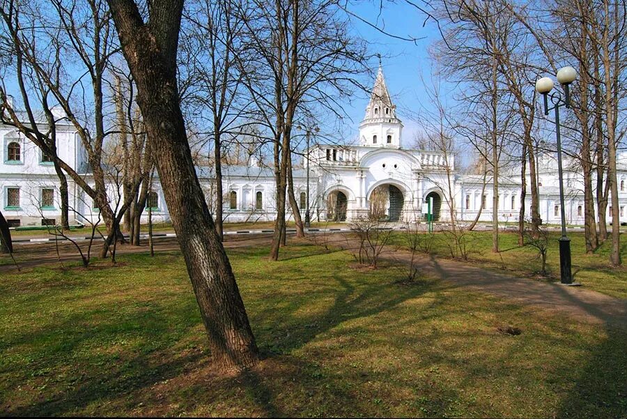 Государев двор в Измайлово. Царская усадьба Измайлово. Измайловской остров Государев двор. Измайловский остров музей-заповедник. Сайт царская усадьба