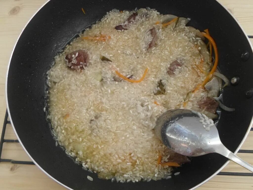 Грузинский плов. Грузинский плов. Ситора плов. Плов по грузински с курицей. Узбекский плов.