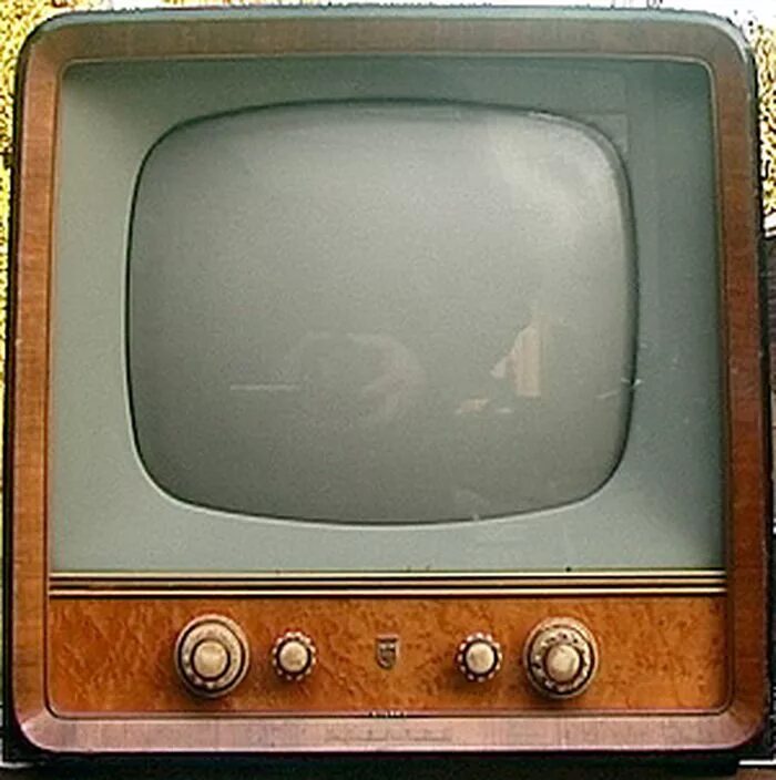 Телевизор 60 80. Телевизоры СССР 50-Х. Телевизор 60-х годов. Советские телевизоры 60-х.