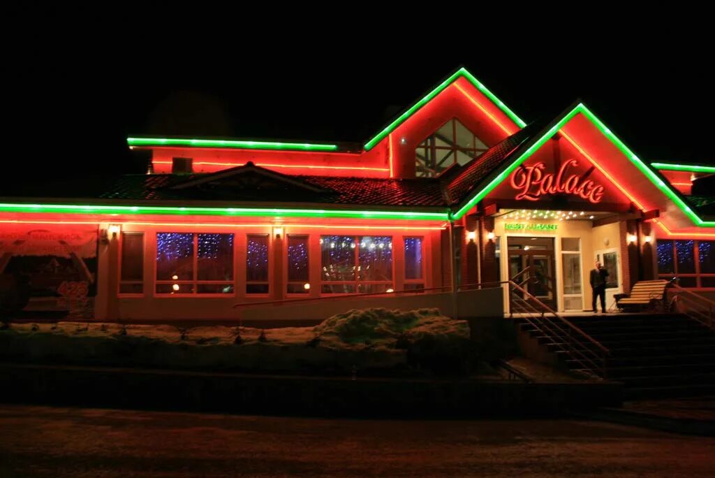 югорская долина ресторан ханты-мансийск. ресторан панорама ханты-мансийск. ланком ханты-мансийск кафе. ханты мансийский рестораны. венское арт кафе ханты-мансийск.