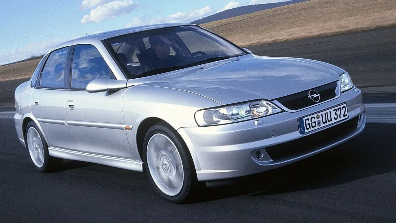 Опель вектра б 1.6 купить. Opel Vectra b 2001. Опель Вектра б 2001. Opel Vectra b 2001 седан. Opel Vectra b Sport.