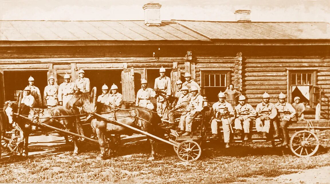 Пожарная охрана Москвы, 1900 год. Пожарные 19 века московские губернии. Пожарная охрана СПБ 1901. Пожарные в России 1900 года. В каком году появились первые пожарные